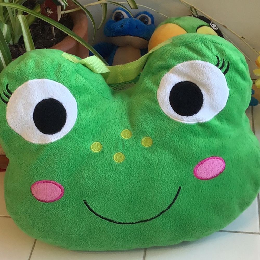 Cute Frog Pillow w/Zipper Mesh Pocket - Picture 5 of 6